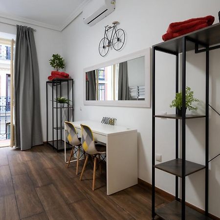 Vip Cervantes, By Monaro***** Madrid Extérieur photo
