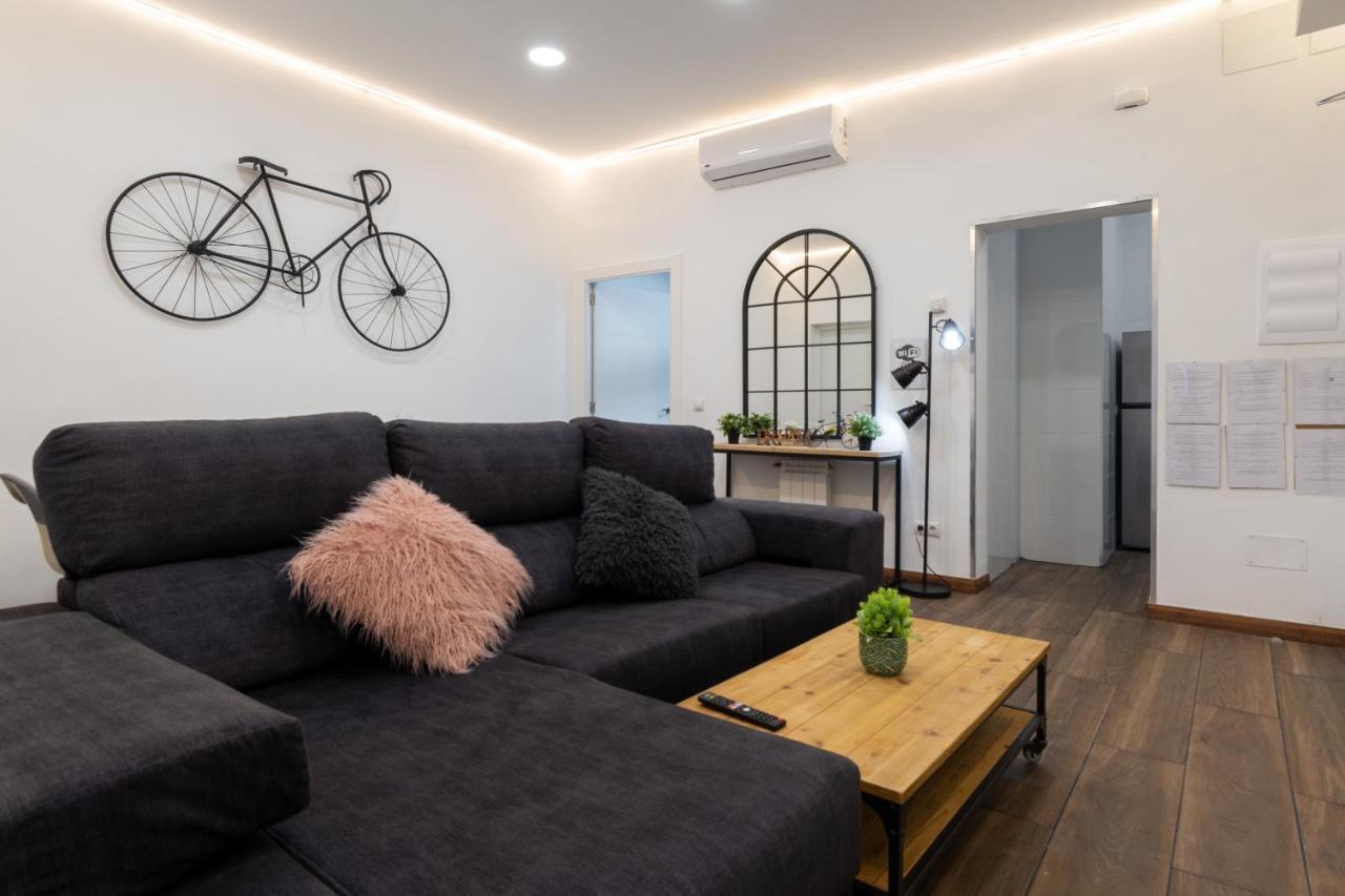 Vip Cervantes, By Monaro***** Madrid Extérieur photo