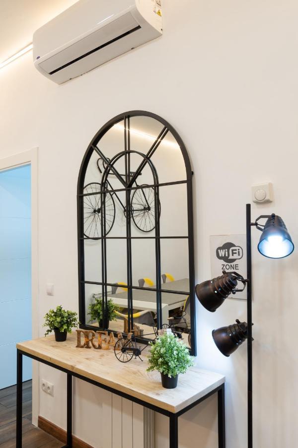 Vip Cervantes, By Monaro***** Madrid Extérieur photo