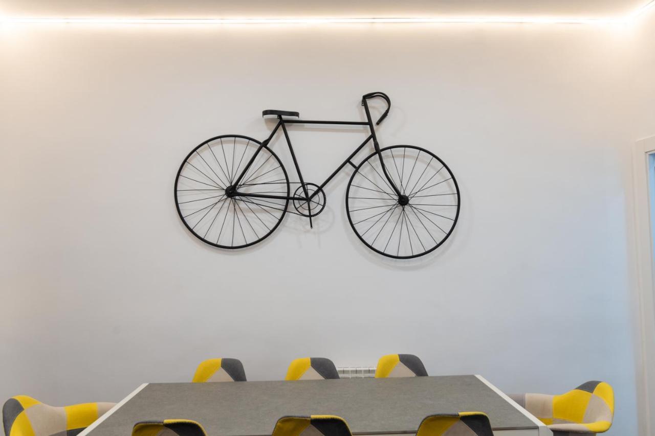 Vip Cervantes, By Monaro***** Madrid Extérieur photo