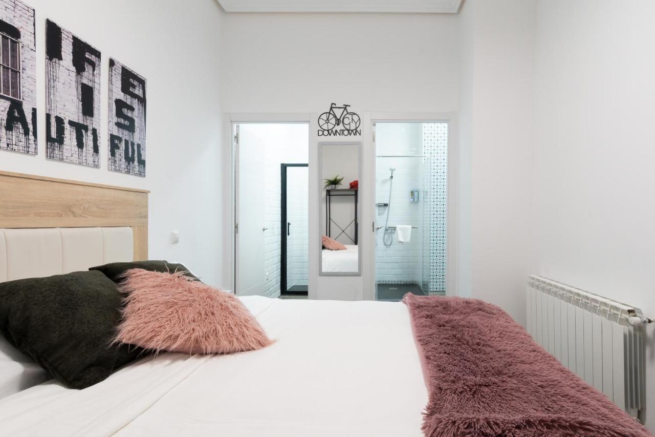 Vip Cervantes, By Monaro***** Madrid Extérieur photo
