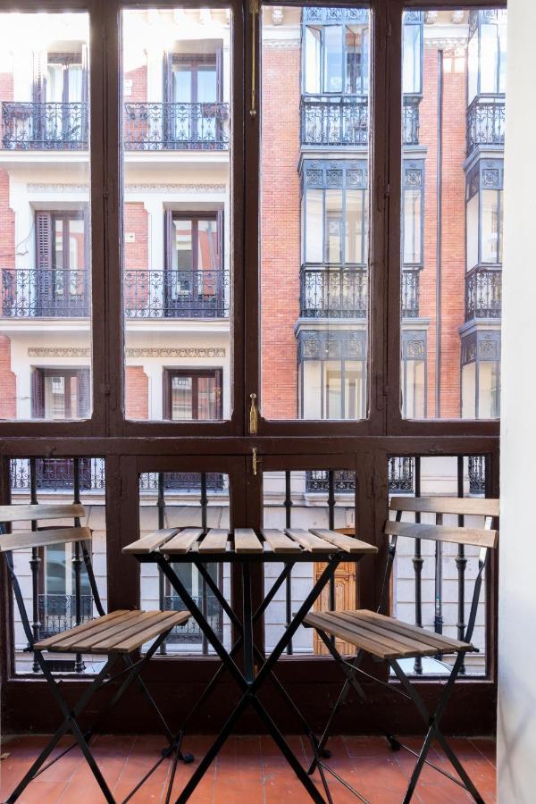 Vip Cervantes, By Monaro***** Madrid Extérieur photo